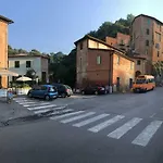 To Dream In Siena